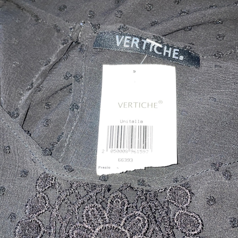 Vertíche Blouse - Picture 7 of 8